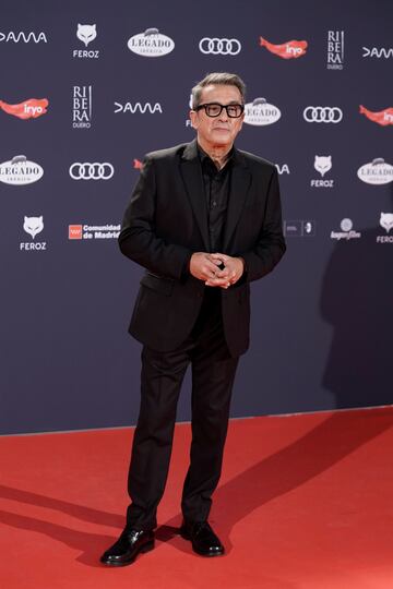 El humorista y presentador Andreu Buenafuente posa en la alfombra roja de la XI edición de los Premios Feroz.