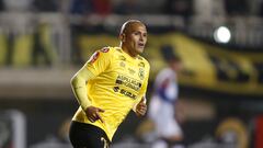 El sorpresivo equipo extranjero que busca a ‘Chupete’ Suazo: “Conversé con él”