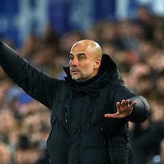 Guardiola pide a sus jugadores que usen menos las redes tras el asalto a la casa de Grealish