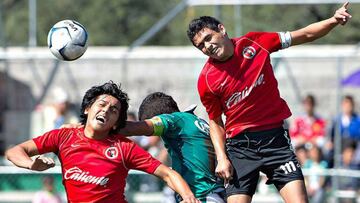 El futbolista Daniel Gómez Flores, miembro de la segunda división del cuadro fronterizo, fue detenido en Tijuana por tratar de cruzar drogas a EUA.