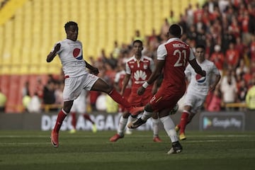Santa Fe venció 1-0 a América en un partido en el que ambos equipos mostraron sus nuevos fichajes