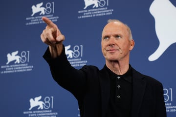 Michael Keaton en el 81? Festival Internacional de Cine de Venecia en agosto de 2024