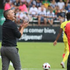 Oficial: El Castellón ficha a Sergi Escobar para dos partidos y una campaña
