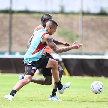 Segundo día de entrenamiento para los 24 jugadores de la Liga BetPlay que fueron convocados por Néstor Lorenzo para este ciclo de trabajo en Barranquilla.