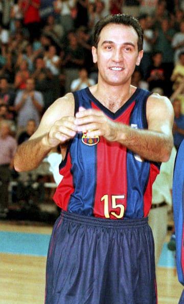 En Los Ángeles donde dio su mejor lección magistral, ganando en 1984 la plata olímpica tras una victoria mítica ante Yugoslavia en la que anotó 12 puntos y cayendo con honor en la final ante los EEUU de Michael Jordan, Patrick Ewing, Sam Perkins o Chris Mullin. Epi fue uno de los líderes del gran Barcelona que discutió la hegemonía del baloncesto español al Real Madrid durante una década de los ‘80 llena de títulos.