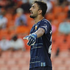 Giorgi Mamardashvili se gana el puesto