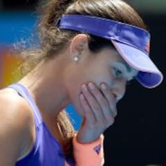 Primera sorpresa: la checa Hradecka deja K.O. a Ivanovic