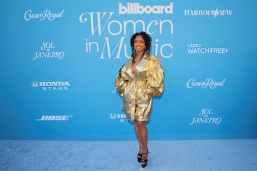 Lady London posa en la alfombra roja de los premios 'Billboard Women in Music 2025'.