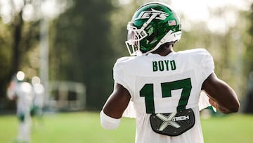 New York Jets cornerback Kris Boyd shot, in critical condition
