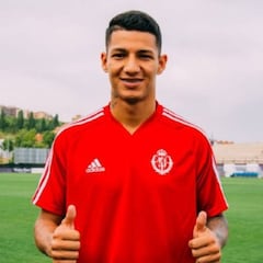 El brasileño Marcos André ficha pero saldrá cedido