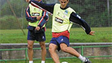 <B>BUSCA UNA SOLUCIÓN</B>. Vega-Arango intenta cerrar un crédito con Villa como garantía, lo que solucionaría los pagos de esta temporada.