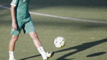 Dani Ceballos entrena con el grupo; Digard no