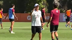 El cálido saludo de Valdivia y Salas en el Monumental