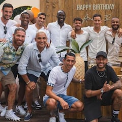 Mbappé, el gran ausente del cumpleaños de Herrera; Messi y Ramos se estrenan