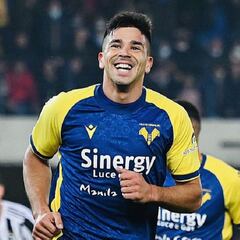 El Cholito, rumbo a Nápoles