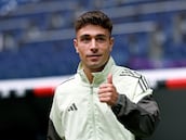 Los laterales de Arbeloa, al rescate de Xabi ante las bajas de Carvajal y Trent