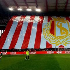 Ochoa y el Stándard cayeron en casa ante el Genk