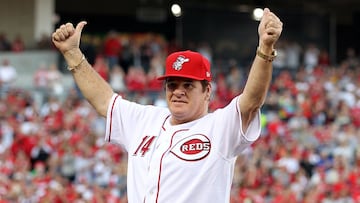 President Donald Trump will issue a complete pardon of the late baseball player Pete Rose for betting on games.