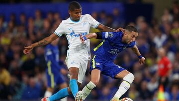 Wilmar Barrios, volante del Zenit, realizó una gran presentación ante el Chelsea en la fecha 1 de la Champions League 2021/2022 en el Stamford Bridge