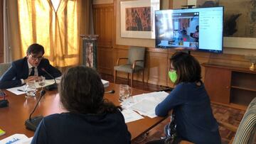 El ministro de Sanidad, Salvador Illa, se reúne con consejeros de CCAA para estudiar la desescalada
MINISTERIO DE SANIDAD
04/06/2020