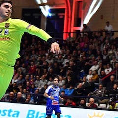 El Puente Genil se desfondó ante el Barça en 20 minutos