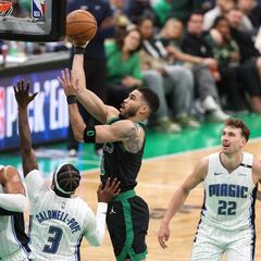 Boston gana pero no asusta