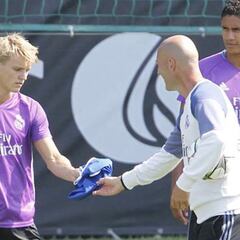 5 motivos del 'fracaso' de Odegaard en el Real Madrid