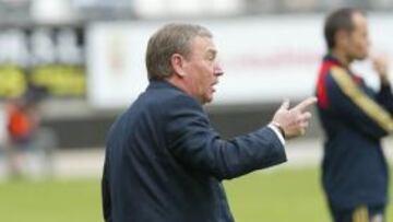 Clemente prefiere que gane la Liga el Barça porque "mantiene un estilo"