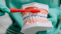 Qué es el fluoruro de estaño, compuesto químico altamente dañino que desató alerta sanitaria en famosa pasta dental