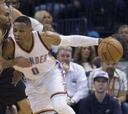 Los Thunder mandan con 55 puntos de Westbrook y Durant