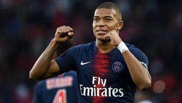 Mbappe celebra un gol con el PSG.