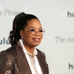 Jennifer Lopez, Kim Kardashian celebrate Oprah Winfrey’s 69th birthday