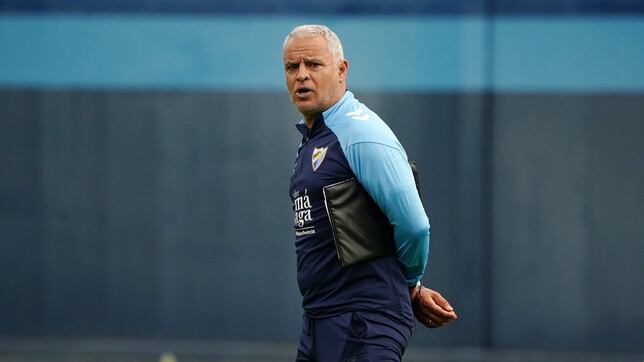 Sergio Pellicer: “Santi Cazorla es un catedrático del fútbol”