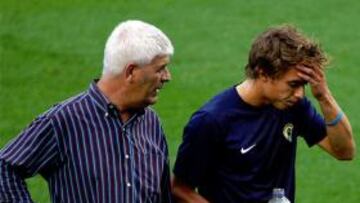 Kiko Femenía se vuelve a retirar del entrenamiento tras sufrir un mareo