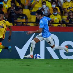 “El club lo hará oficial”: el nuevo conflicto de Byron Castillo