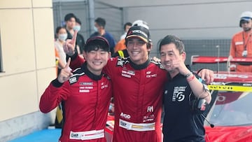 Roberto Merhi gana en SuperGT japonés durante las 3 Horas de Fuji.