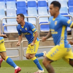 La continua reivindicación de Edu Espiau en el ataque del equipo