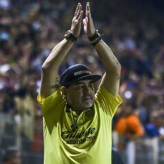 Maradona agradeció apoyo de sus seguidores