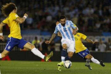 Buenos Aires 13 Noviembre 2015
Argentina vs Brasil por la 3ra  fecha de las eliminatorias Rusia 2018, en el Estadio Antonio Vespucio Liberti
Festejos de Ezequiel Lavezzi
Foto Gustavo Ortiz