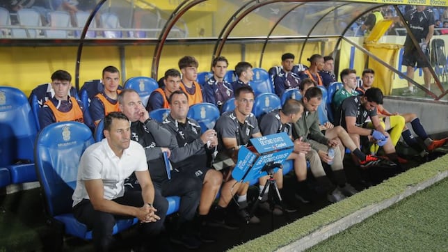 El banquillo armero produce