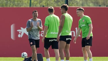 El Girona FC prepara su partido ante el Real Madrid.
