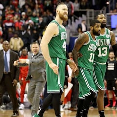 Irving (38+3+7) revienta a base de triples un partido de infarto
