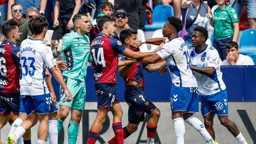 04/05/25 PARTIDO SEGUNDA DIVISION
LEVANTE UD - CD TENERIFE
INCIDENTE TANGANA PELEA