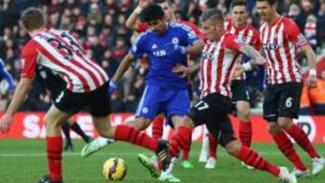 El Chelsea se deja dos puntos, pero sigue líder de la Premier