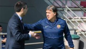 Bartomeu visita el vestuario del Barça para levantar la moral