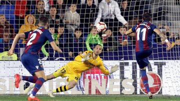 Morales marcó ante el Betis su gol número 11 esta temporada.