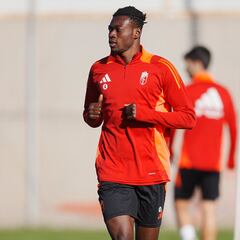 Oscar y Rodelas, primeros ‘fichajes’ de Pacheta