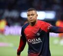 Mensaje críptico de Mbappé con una bomba y corazón blanco