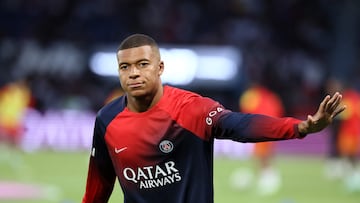 Mensaje críptico de Mbappé con una bomba y corazón blanco