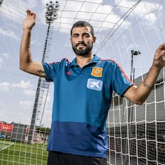 Albiol: "A Cristiano le va a costar más marcar goles en Italia"